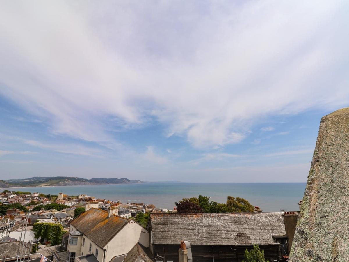 The Penthouse Apartment Lyme Regis Exterior foto