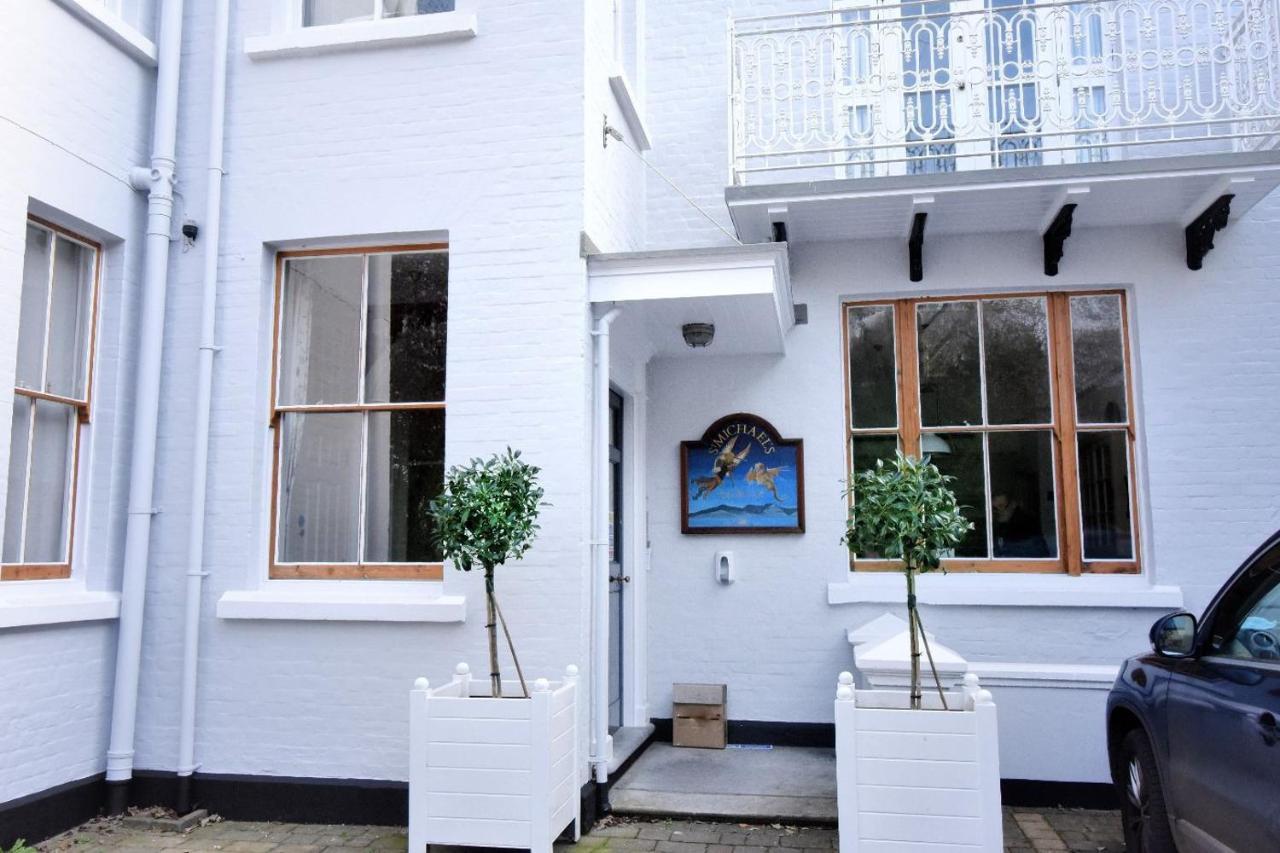 The Penthouse Apartment Lyme Regis Exterior foto